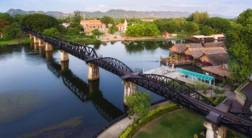 Hotel Treeyapat Place Kanchanaburi Exterior foto